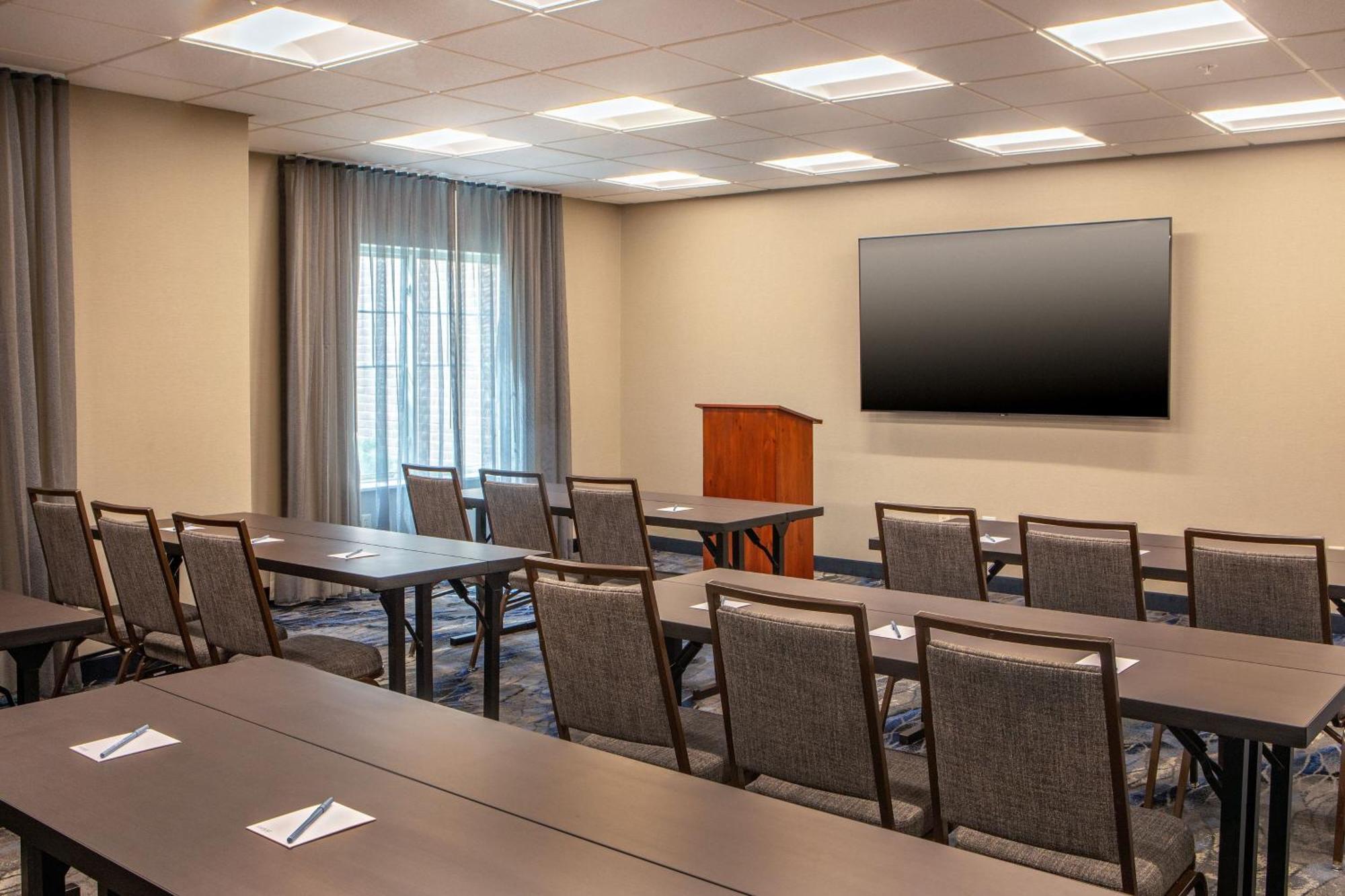 Fairfield Inn & Suites By Marriott Brunswick Freeport Екстер'єр фото