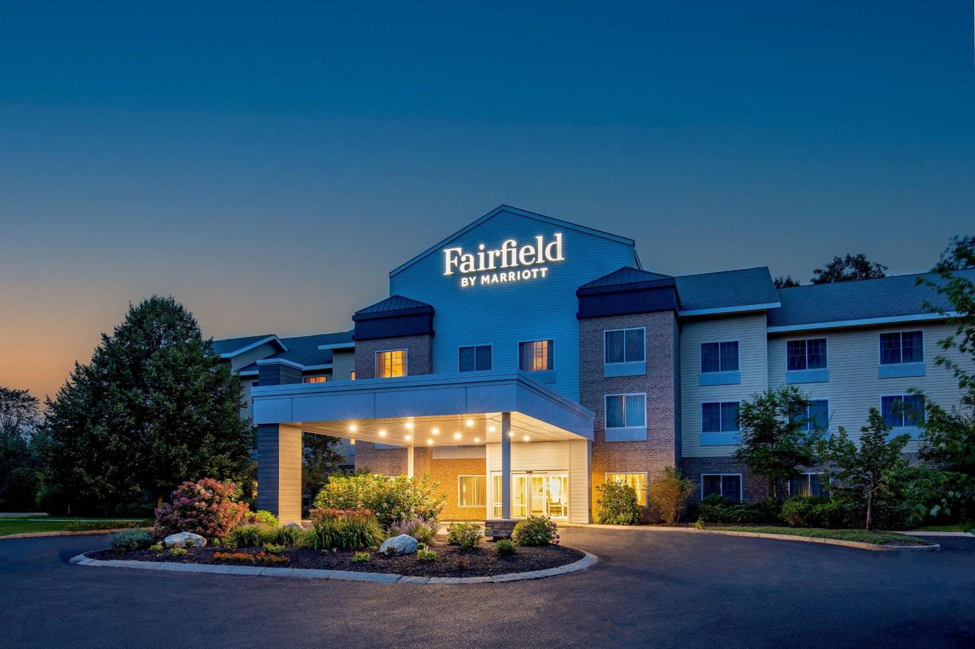 Fairfield Inn & Suites By Marriott Brunswick Freeport Екстер'єр фото