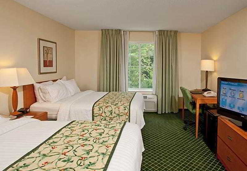 Fairfield Inn & Suites By Marriott Brunswick Freeport Екстер'єр фото
